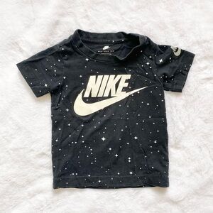 Nike T-shirt black stars